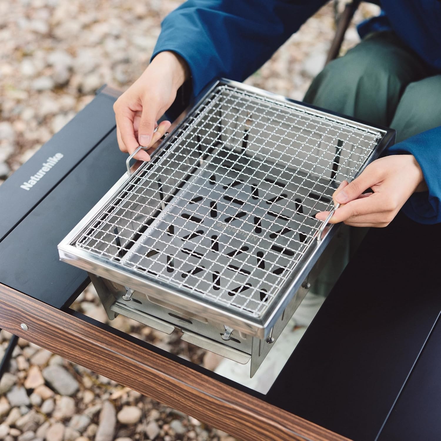 Griglia a carbone da campeggio - Camp Grill Portable Folding recensione e prezzo
